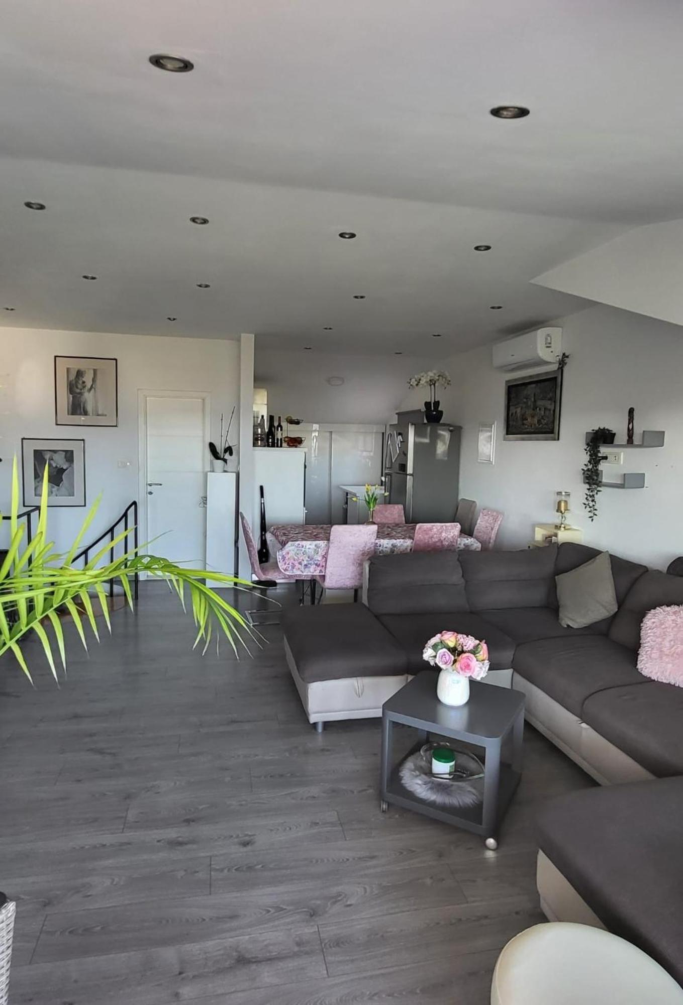 Apartment D & N Kastela Luaran gambar